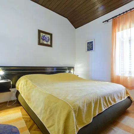 Soline - Two Bedroom With Terrace And Sea View *
